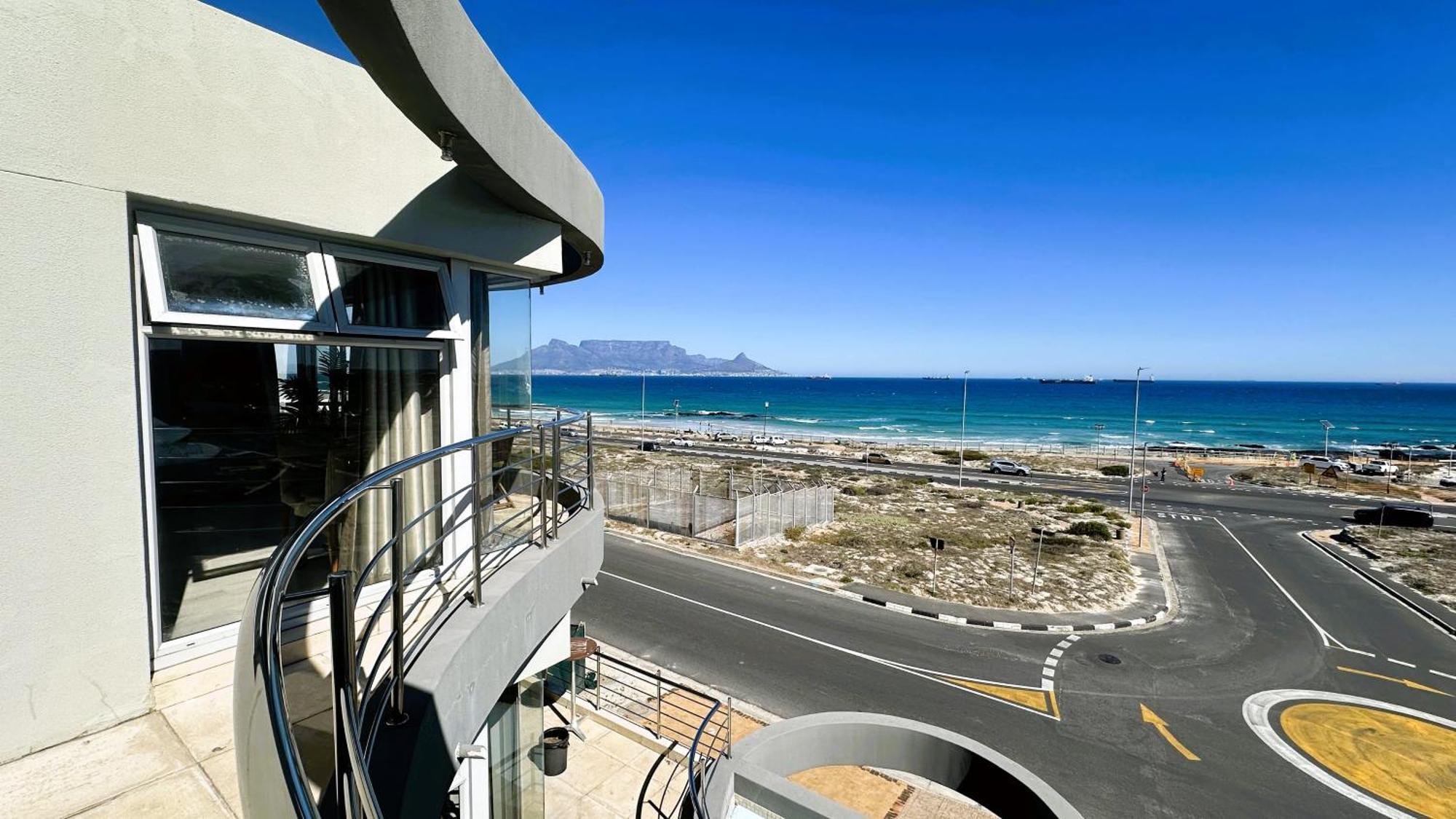 Oceansnest Guest House Bloubergstrand Dış mekan fotoğraf