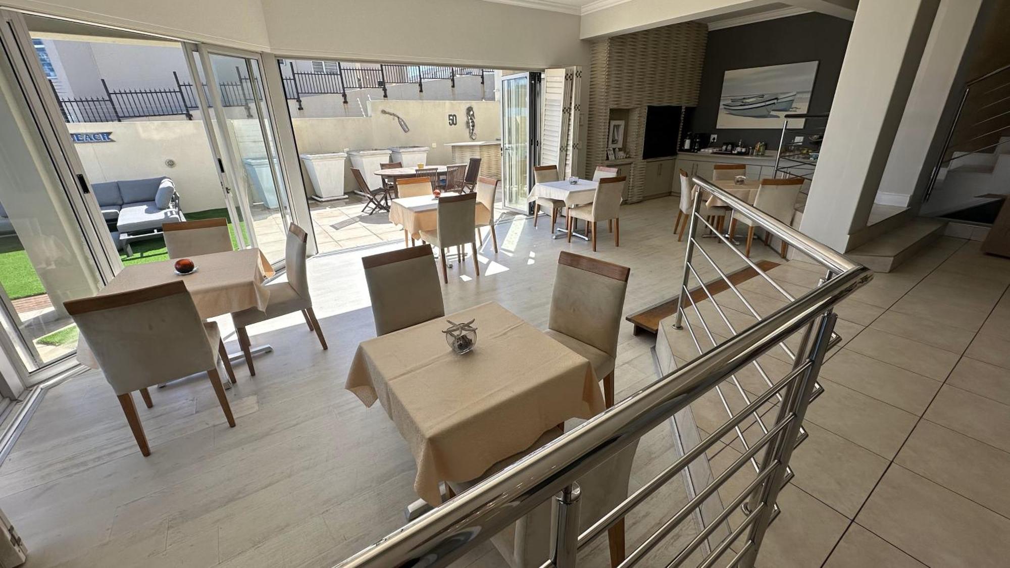 Oceansnest Guest House Bloubergstrand Dış mekan fotoğraf