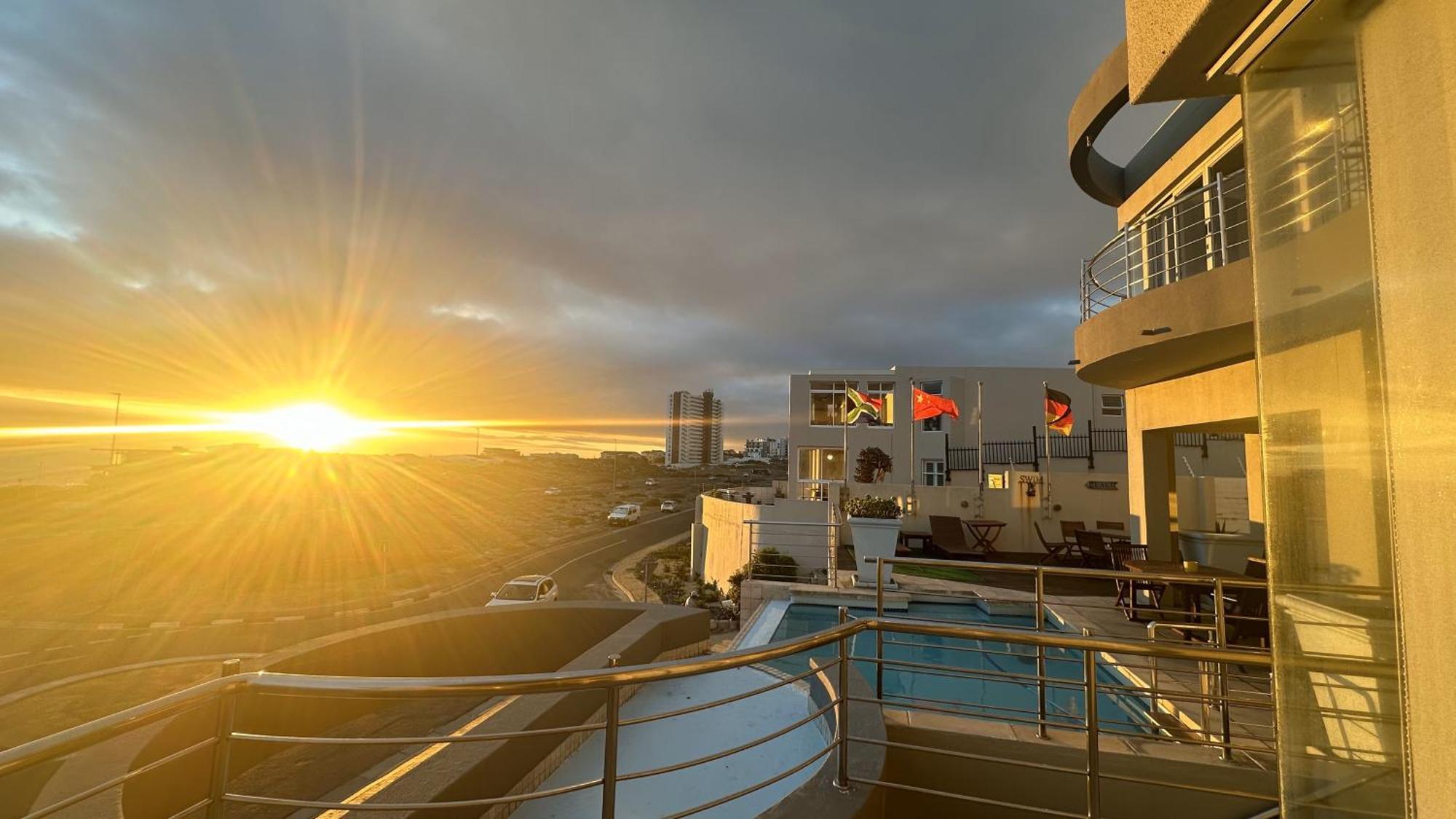 Oceansnest Guest House Bloubergstrand Dış mekan fotoğraf