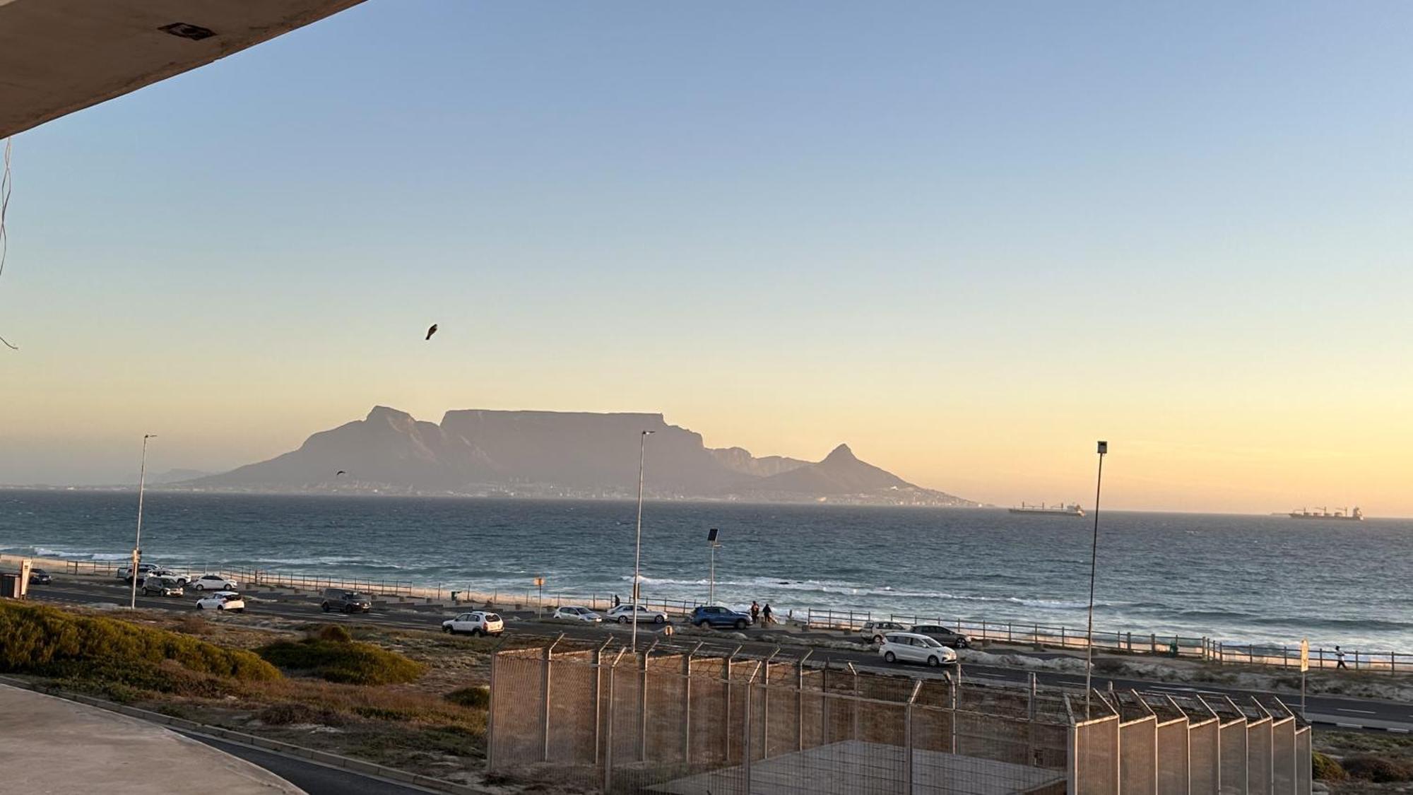Oceansnest Guest House Bloubergstrand Dış mekan fotoğraf